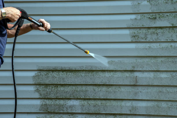 Best Animal Enclosure Cleaning  in Laflin, PA